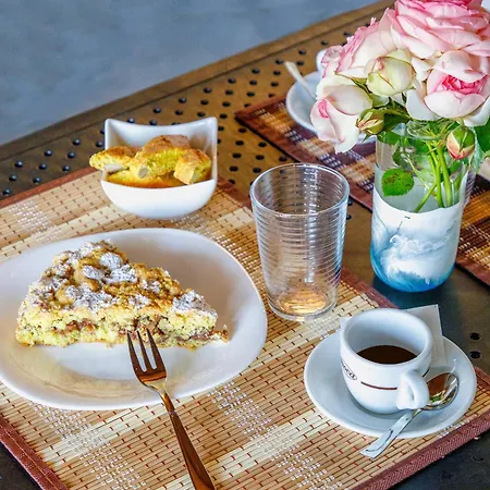 Alojamento de Acomodação e Pequeno-almoço Residenza Anna Calabria 4*