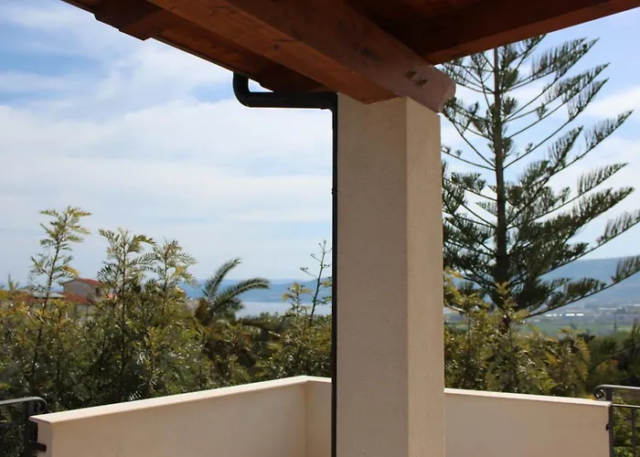 Residenza Anna Calabria ベッド・アンド・ブレックファスト ブリアーティコ