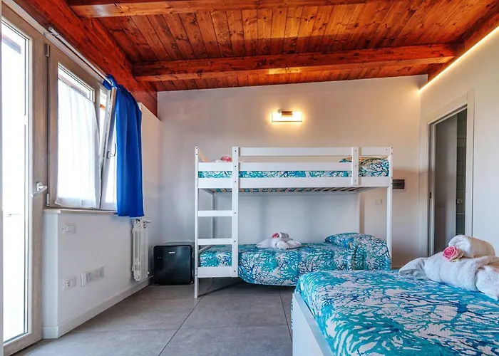 Alojamento de Acomodação e Pequeno-almoço Residenza Anna Calabria Briatico