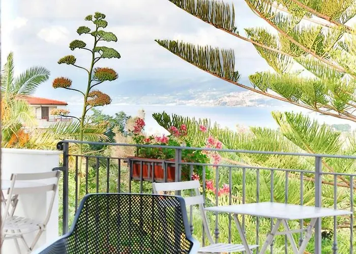 Residenza Anna Calabria Alojamento de Acomodação e Pequeno-almoço Briatico